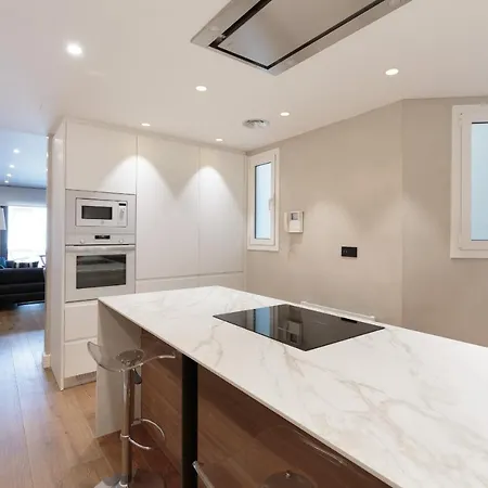 Rambla Poblenou Luxury アパート バルセロナ